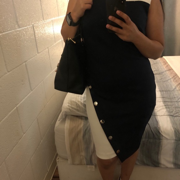 White and Navy Blue Tommy Hilfiger Dress - Picture 1 of 8